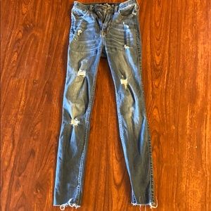 Hollister jeans